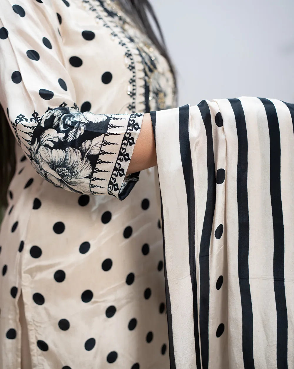 Polka Dot Printed Salwar Suit – Beige