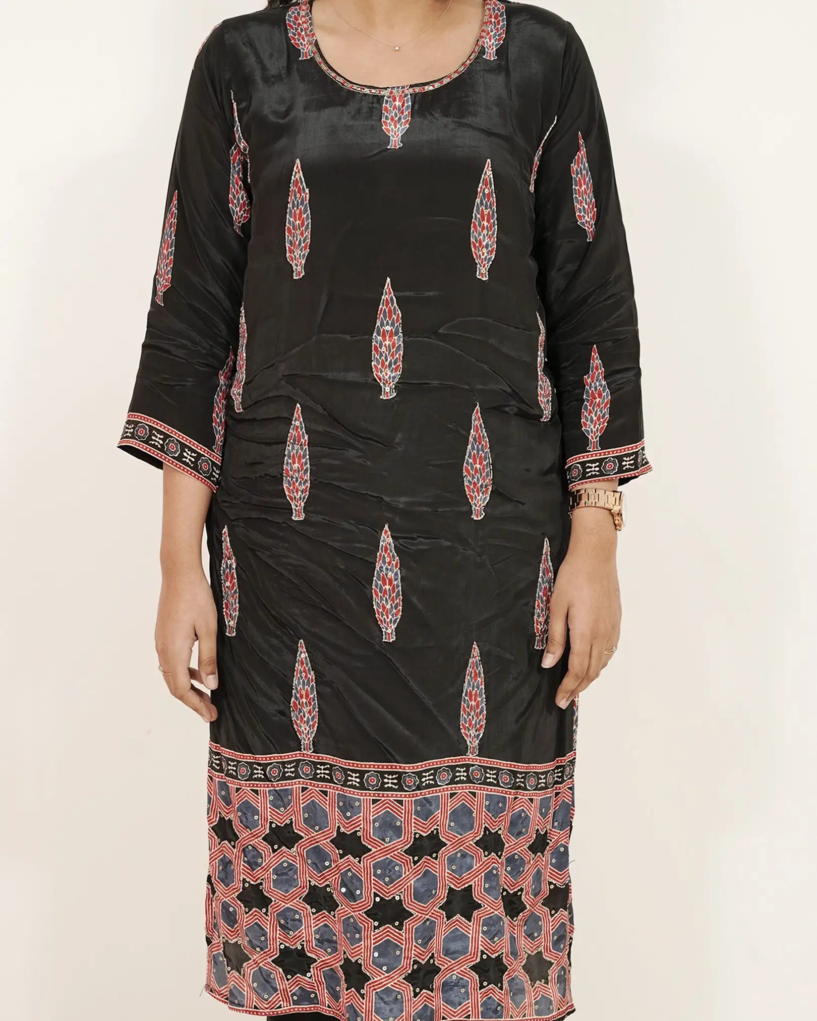 Minimal Handworked 3Pc Salwar Suit
