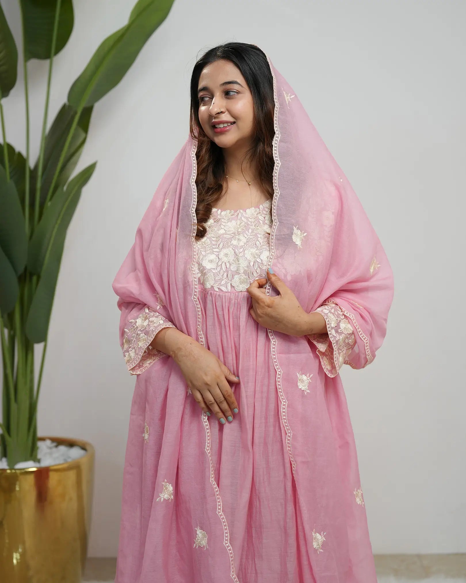 Mul chanderi emroidered anarkali piunk color
