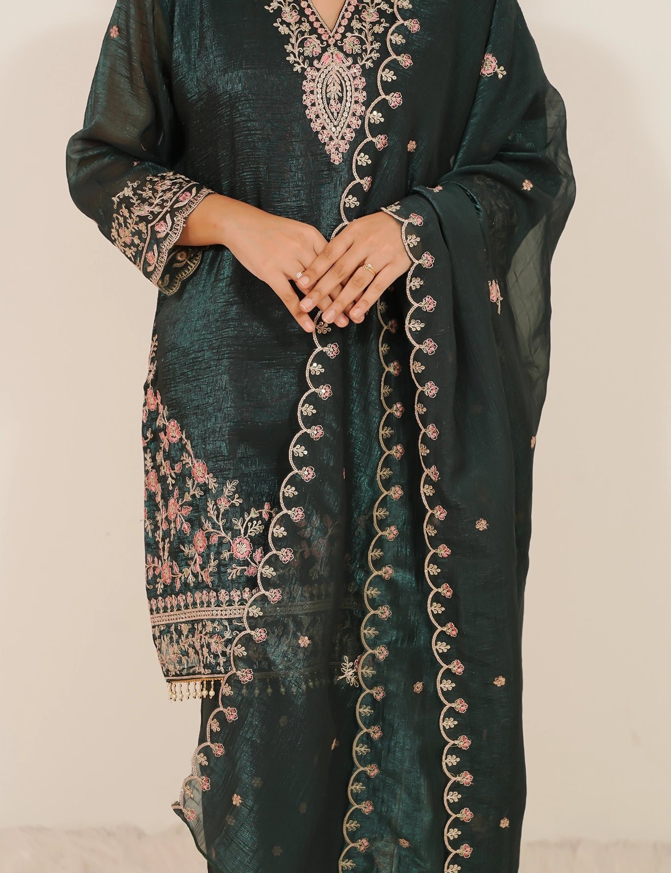 Embroidered 3Pc Short Salwar Suit